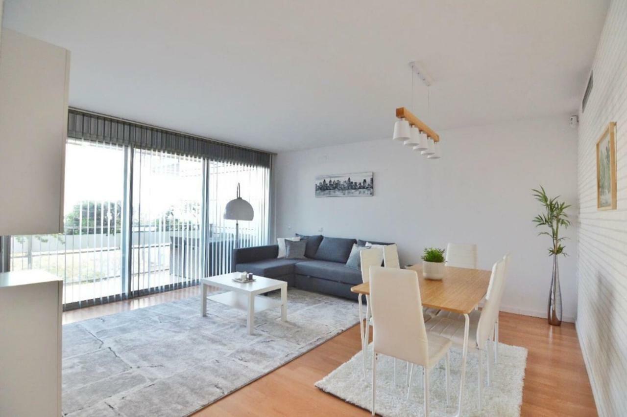 Lodging Apartments Forum 25 - Barcelona Forum Apartment Sant Adrià de Besòs Extérieur photo
